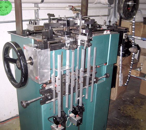 FORTHMANN Model STZ-1 GIVA Electronic cut and fold label machine